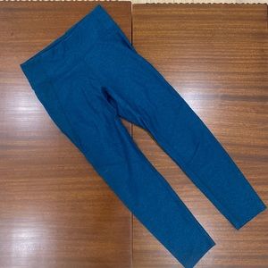 Outdoor Voices 7/8 Leggings - Small